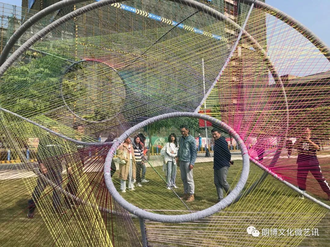 朗博带你看展览共想户外公共艺术作品登陆广艺相思湖校区大草坪