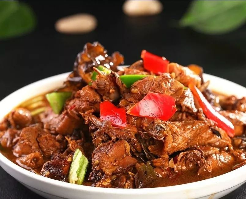 醴 陵 路 边 荆 炒 鸡