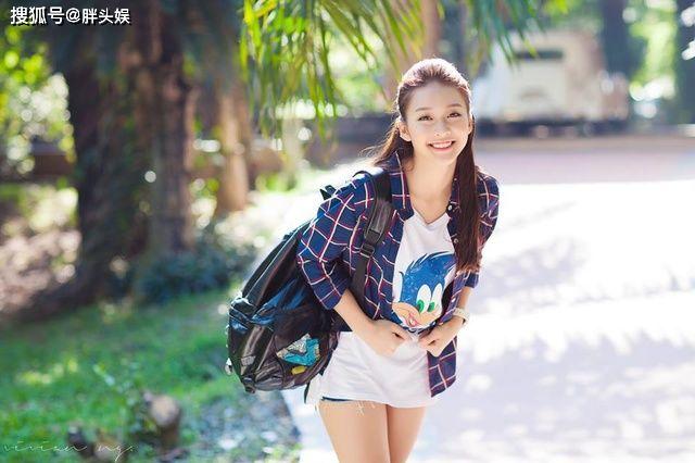 原创《黄金兄弟》的女主角,现实中长相清纯,还是个美女拳击手