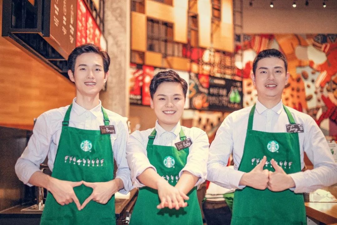 问了不少伙伴,终于知道星巴克制胜人才马拉松赛的秘诀!_中国