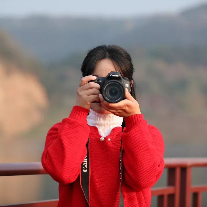 她,5年拍了7000张香山美照,无数公众号都用来做封面_李彩霞