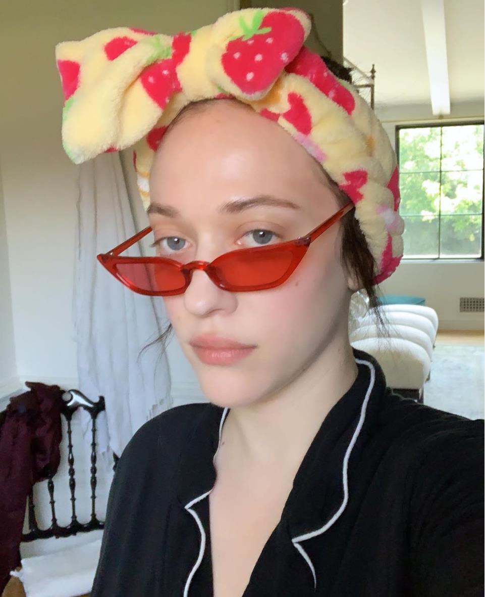 最近max的扮演者kat dennings新的美剧开播了《娃娃脸》,讲述的是女主