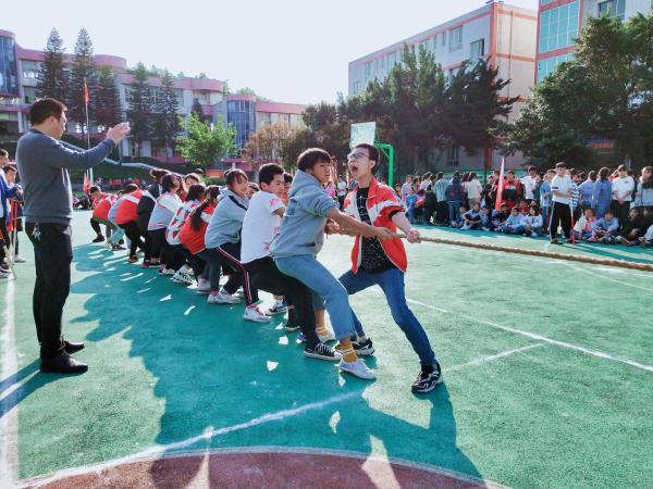 兴文县太平初级中学校举办2019第十七届田径运动会(图2)