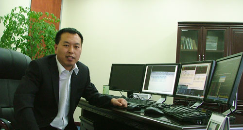 曾获得10次全国各类股指期货仿真交易比赛的冠军的李德林重出江湖