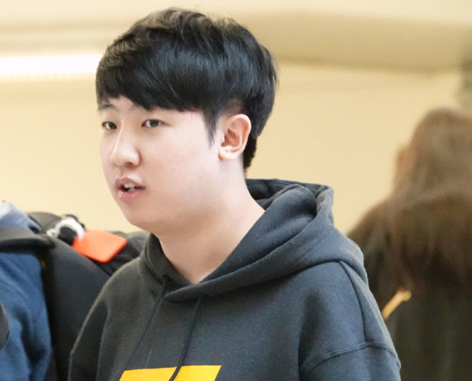 khan可能不来fpxdrx监督透露和可汗谈好了因为grf签约失败