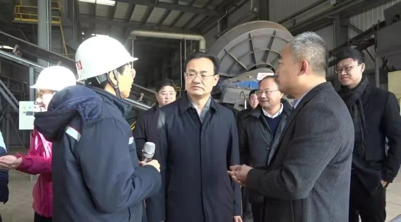 住建部城建司副司长张乐群到桃园镇开展工作调研