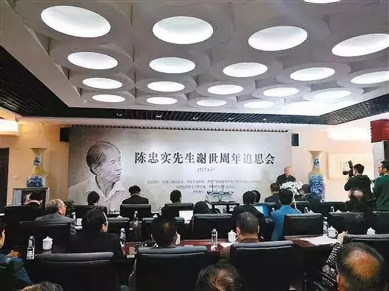 什么是追思会?追思会和追悼会有什么区别?_逝者