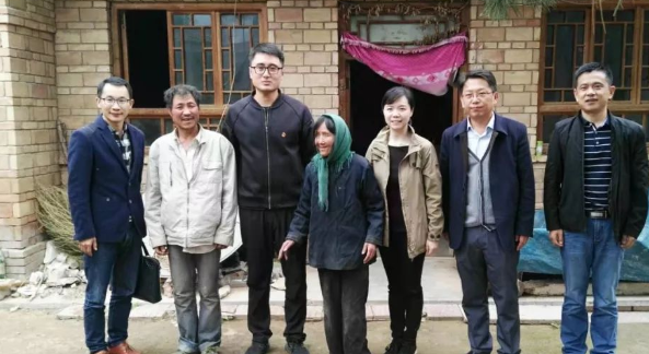 驻村第一书记,马利军:用微光照亮扶贫路