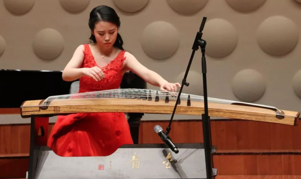 音乐会预告12月7日金韵之声张雨轩古筝音乐会在扬州市音乐厅举办