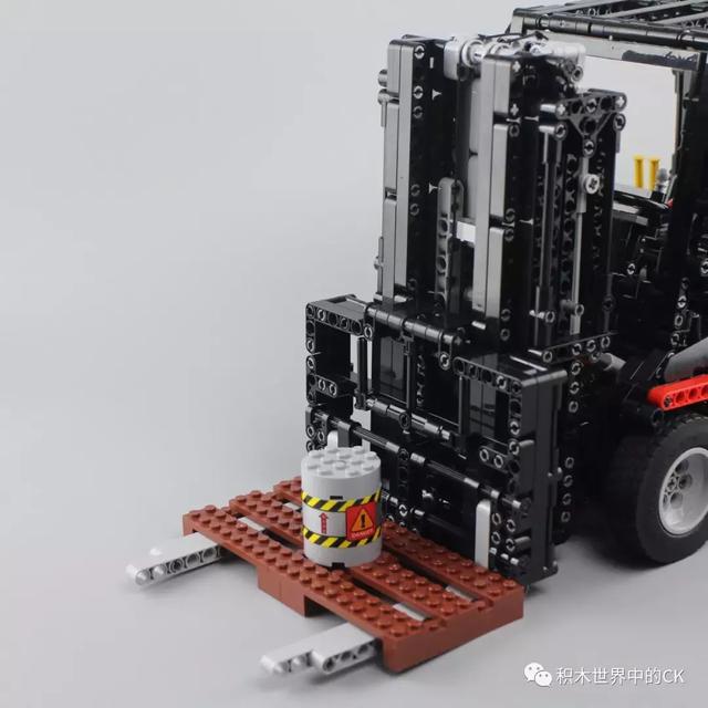 宇星模王积木 13106 宇星车模系列 堆高机