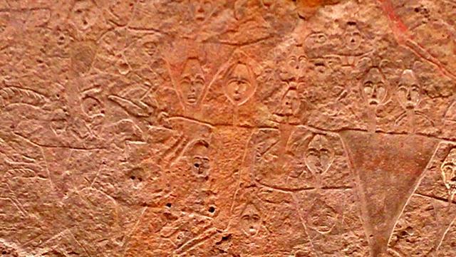 世界上罕见的生殖崇拜岩画,面积达120万平方米,距今有3千年了_新疆