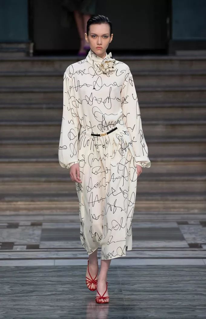 2021春夏连衣裙流行趋势