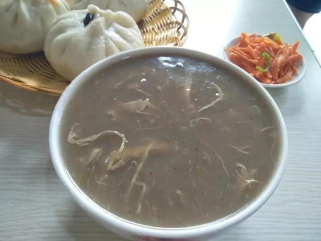 一碗汤一座城这几家菏泽胡辣汤你都喝过吗