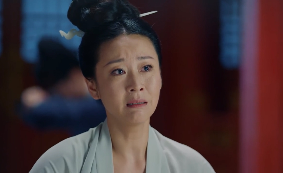 《鹤唳华亭》的赵贵妃,7年前和罗晋演夫妻,7年后却演"母子"