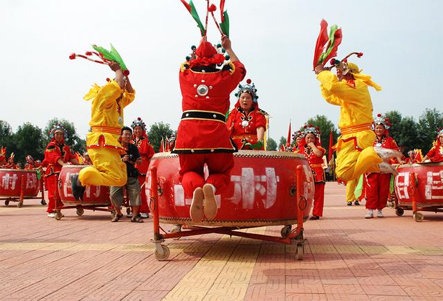 纵观世界走进古都安阳欣赏河南省非物质文化遗产吕村战鼓