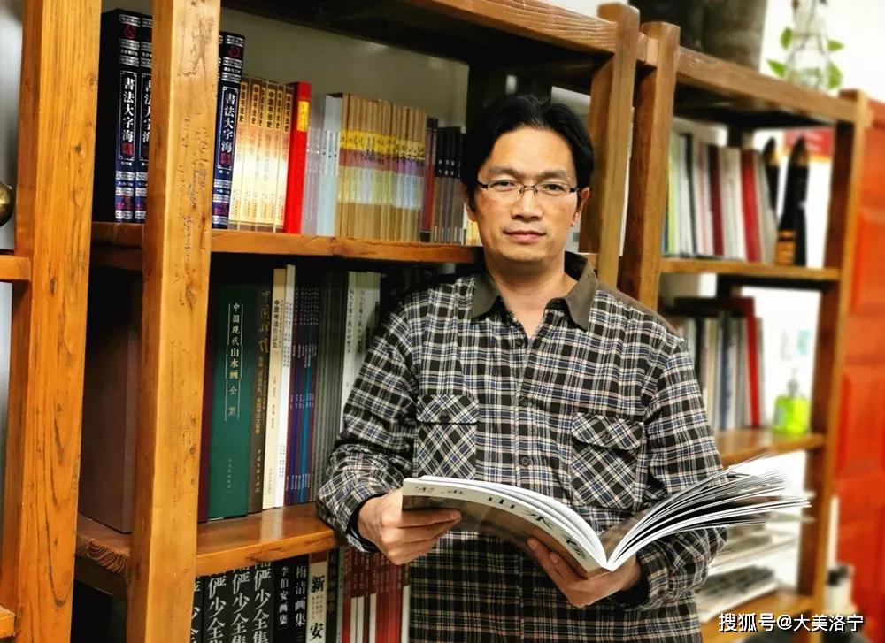 1928年10月生,曾参加过渡江战役,云南剿匪等战役,退役后一直在洛宁县