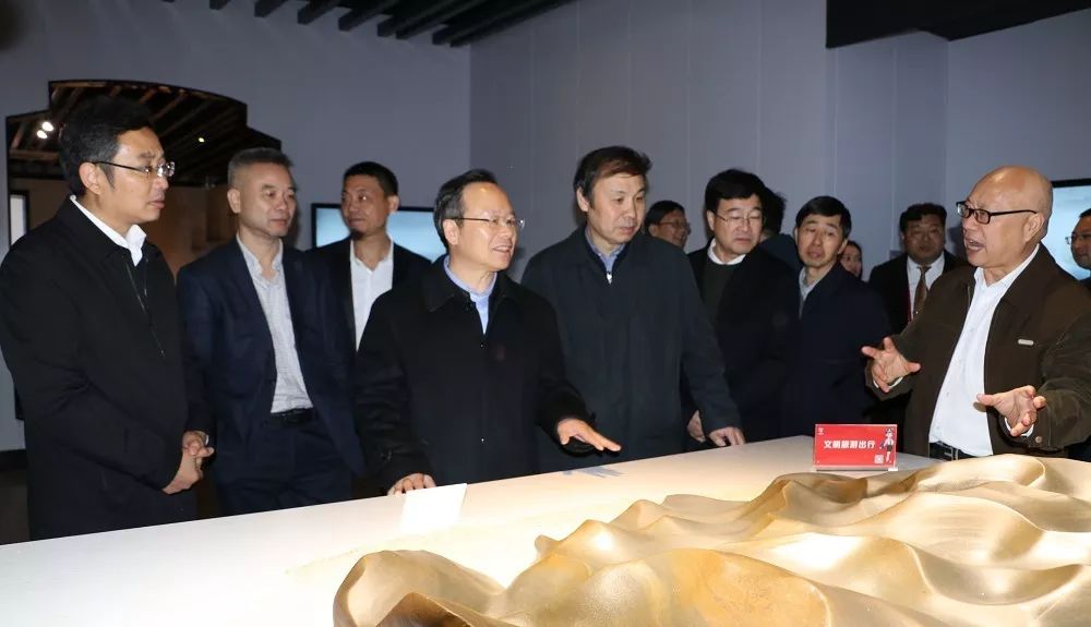 陈小平在常山调研时强调高起点规划高标准建设高水平融合推动赏石小镇