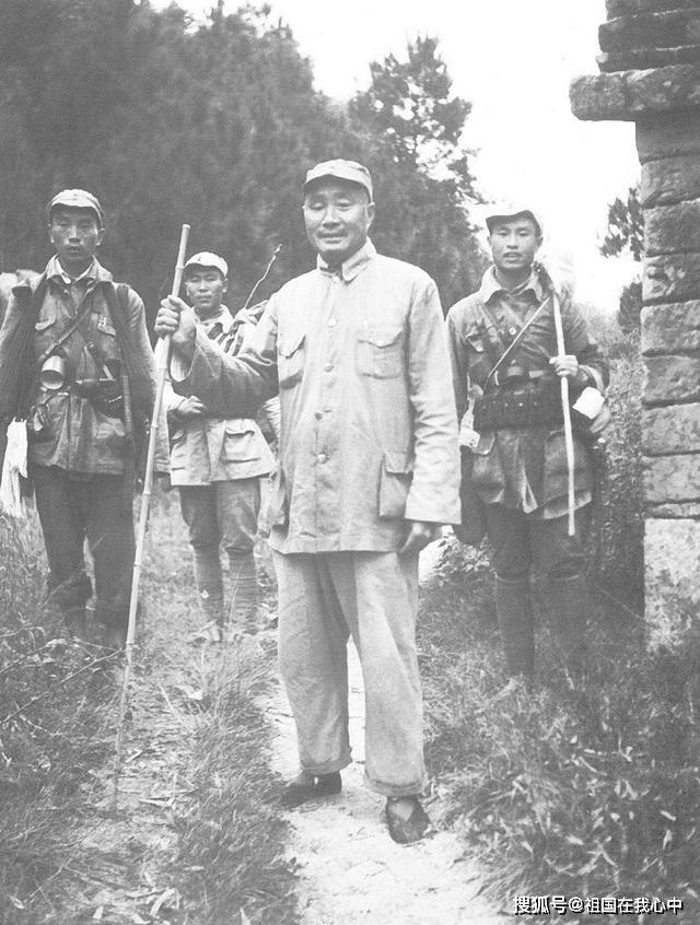 1947年刘邓大军千里跃进大别山敌人追剿计划完全失败