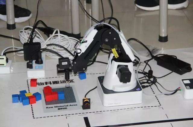 慶云云天中學(xué)三名學(xué)子斬獲2019全國大賽一等獎(jiǎng)(圖10) 慶云云天中學(xué)三名學(xué)子斬獲2019全國大賽一等獎(jiǎng)(圖10)