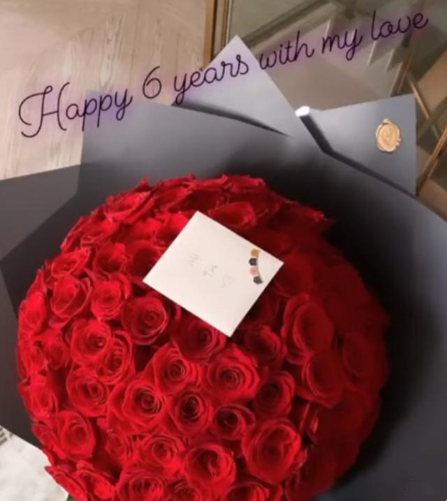 2013年蔡加赞与汪圆圆结婚,一转眼6年过去,如今在两人结婚六周年之际