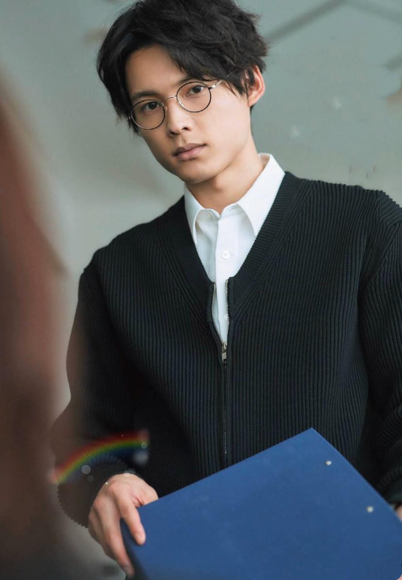 上榜权威榜单,他们靠的不止是颜值_松村