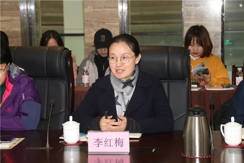 【五三主题读书】扎根教育沃土,共享"书"式生活——青岛第五十三中学