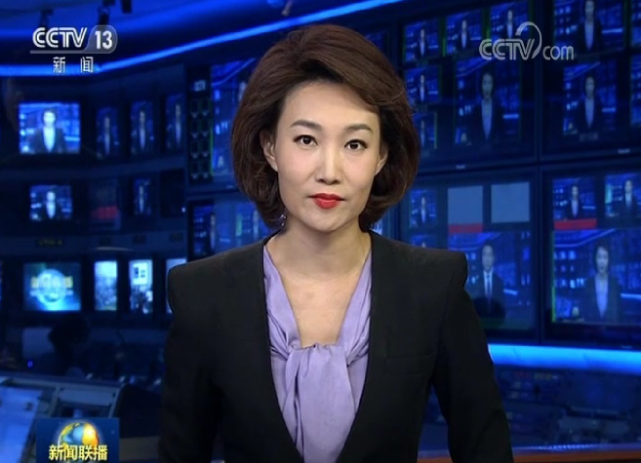 还记得《新闻联播》里的她吗?带了13年假发,摘掉后惊艳全网!