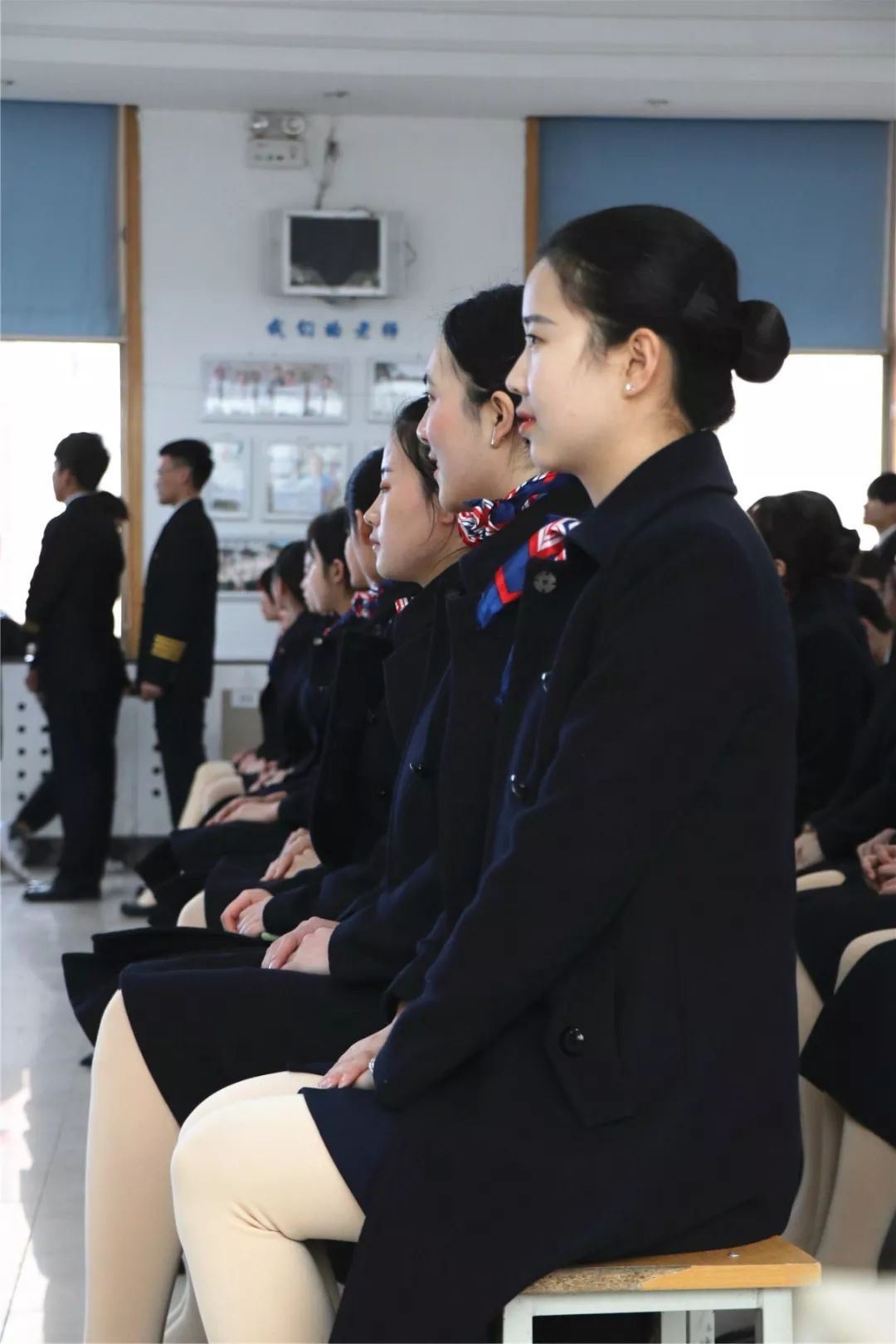 西安思源学院高职技能大赛 | 懂礼仪,绘自信人生