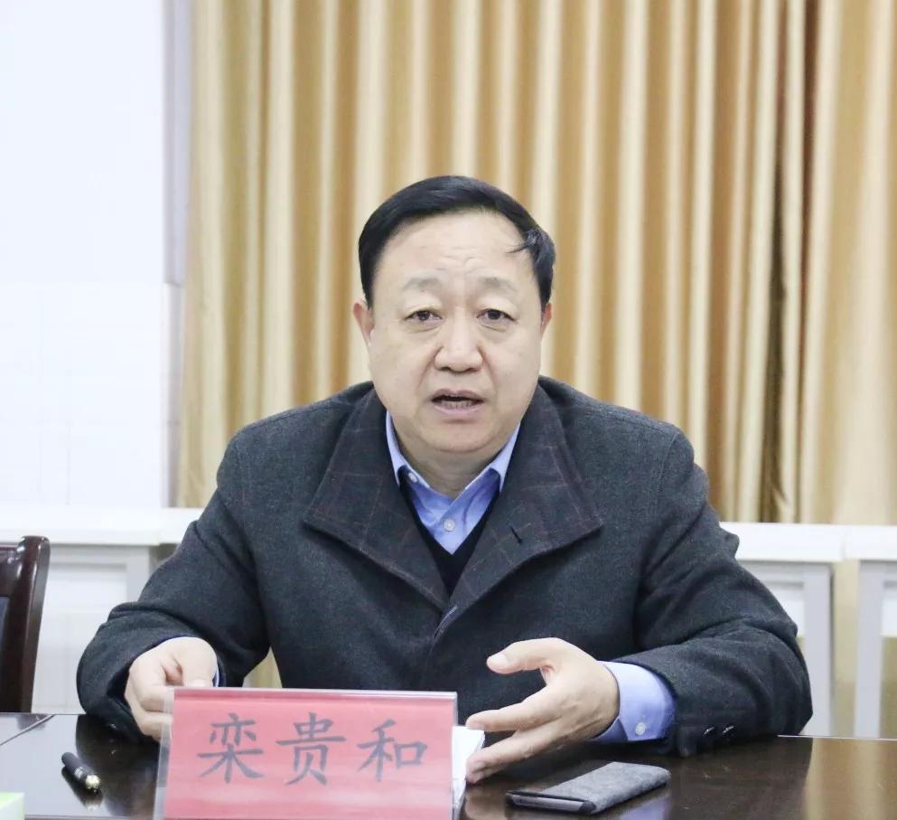 濮阳市禁毒办举行全市青少年禁毒预防教育赠书颁奖仪式