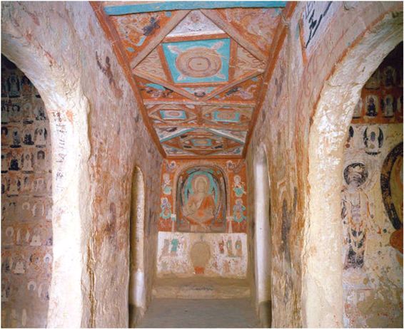 除敦煌外,另有甘肃酒泉文殊山石窟和新疆高昌的石窟