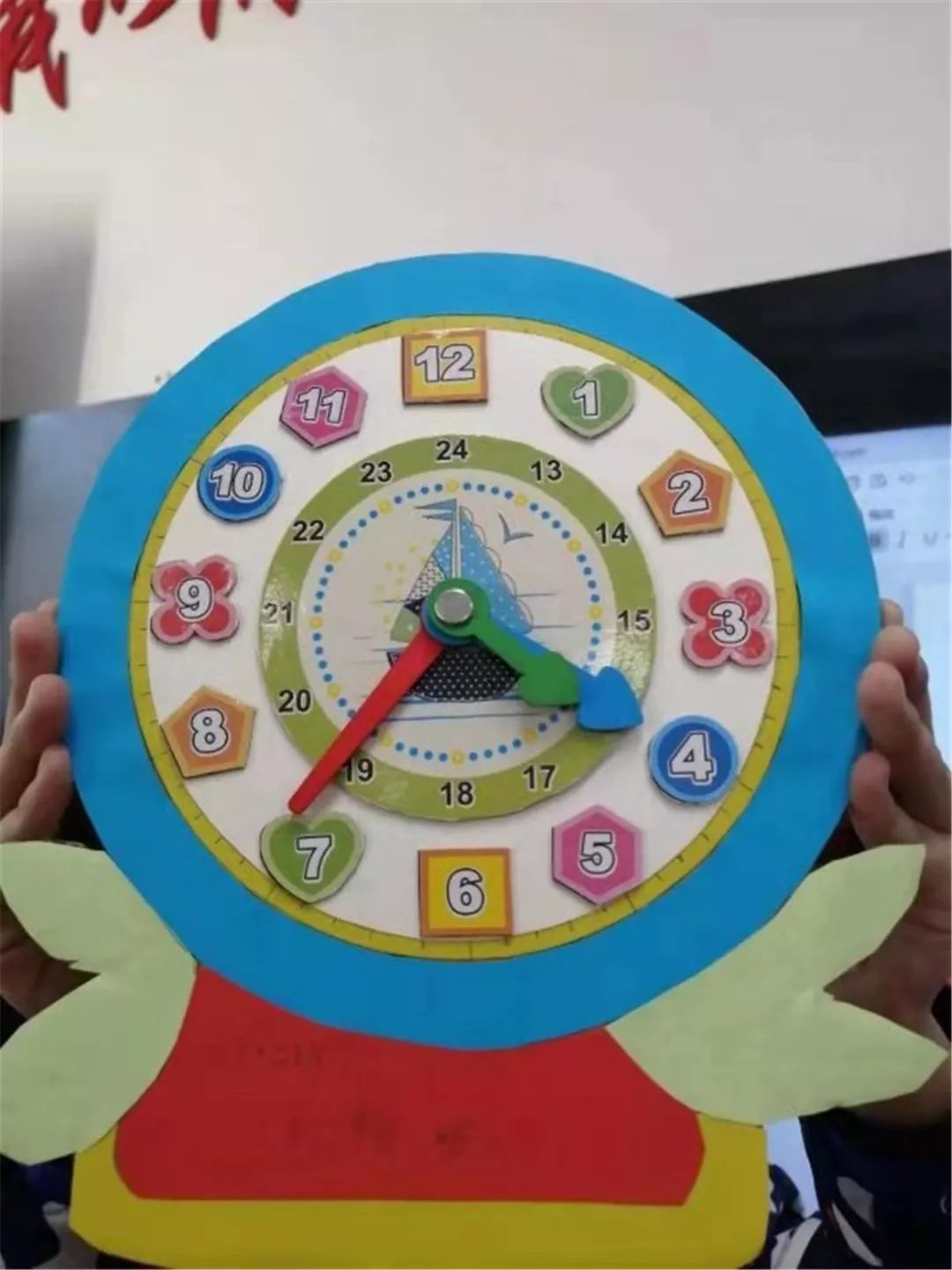 【附小低年部】心灵手巧小儿郎 精雕细刻小表盘_活动