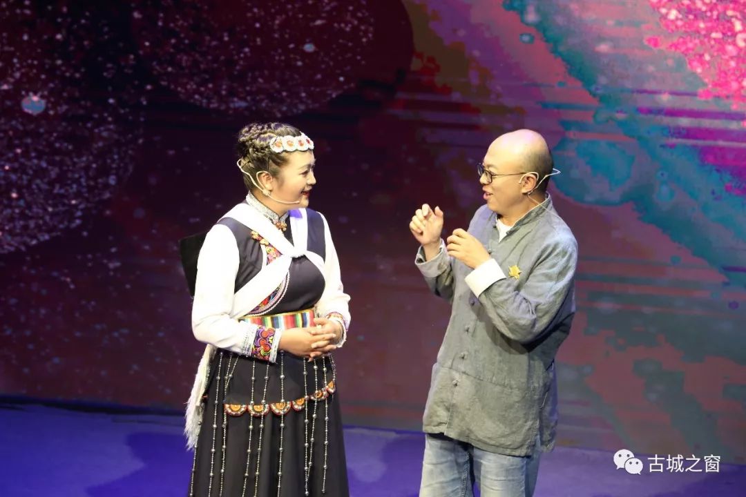 纳西讲聚营和玉玲白志远分享故事顺着偶像的足迹我看见更好的将来