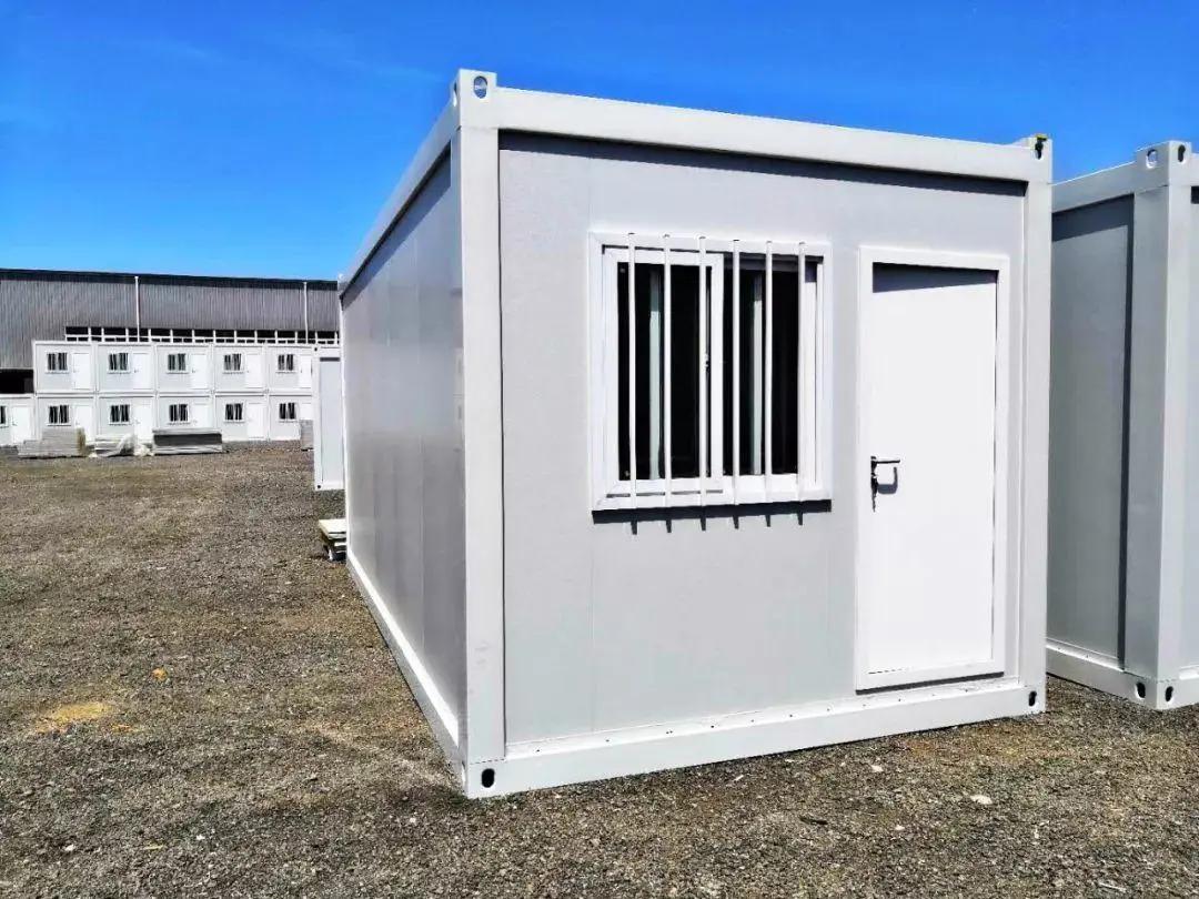 年末工程加班,防火一定不能大意,与安全距离只有"箱房"之差