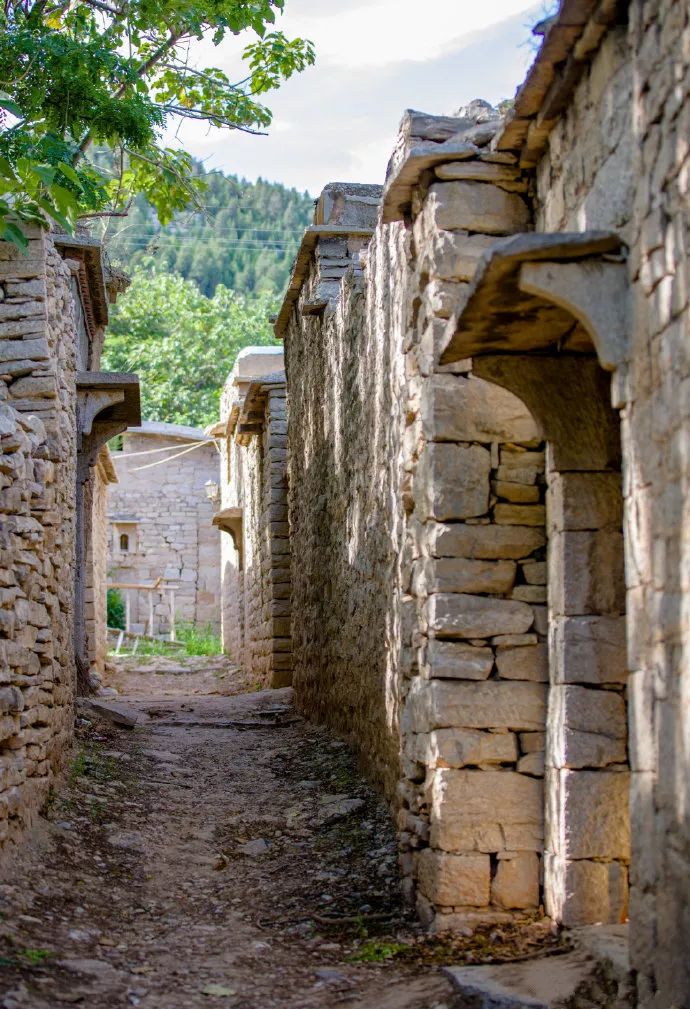 长清这个山峪里竟然藏着一座千年石头村