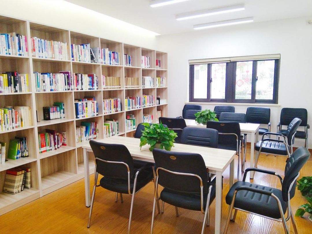 閱覽室書架定製,中小學閱覽室升級