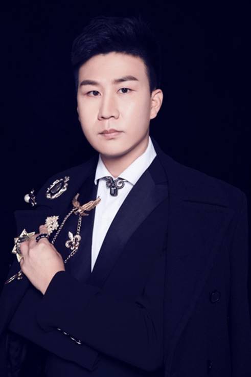 天织燕语集团荣膺第五届"华尊奖"影响力总评榜五大奖项