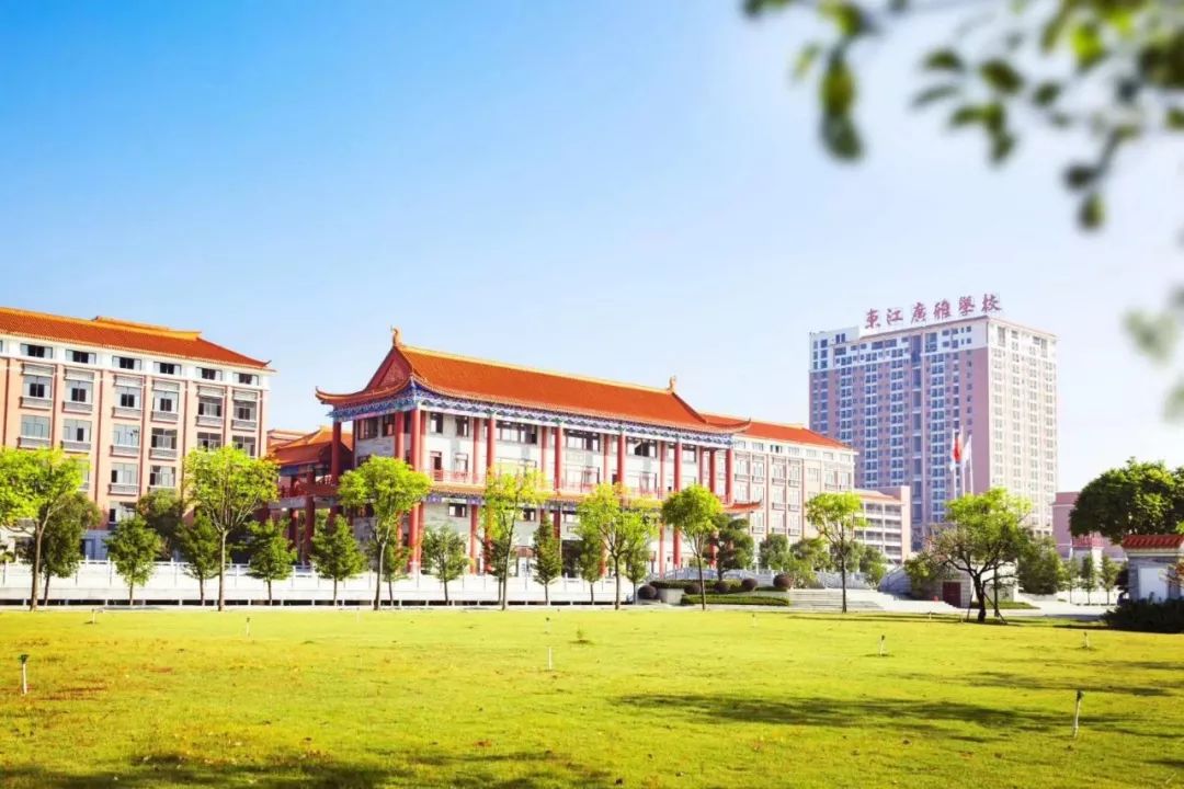 精勤求学敦笃励志你努力的样子是东江广雅靓丽的风景