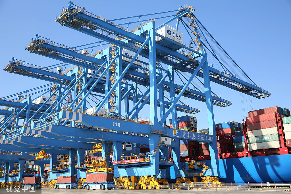 山东港口青岛港全自动化码头二期投产运营