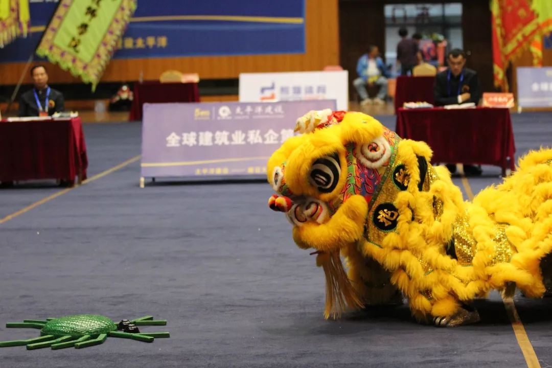 舞狮吐青,舞狮(第7页)_大山谷图库