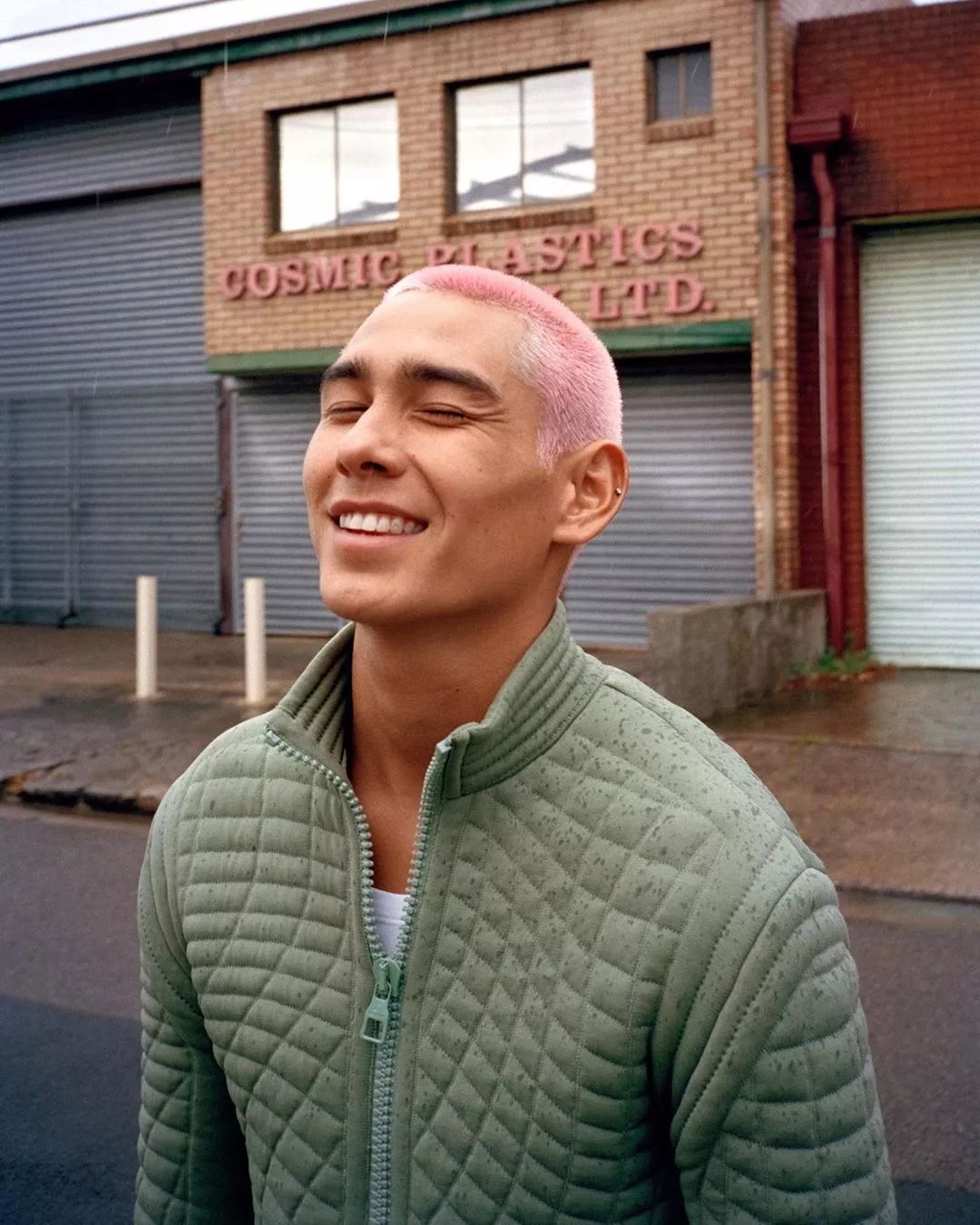 双栖滑手粉头男模新晋男神evanmock