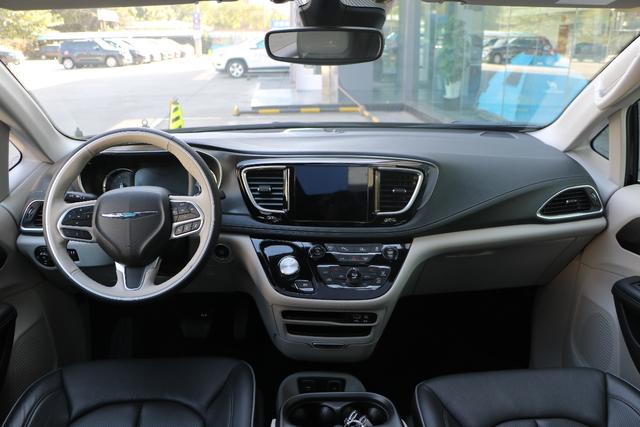 唯一能上绿牌的进口豪华mpv2019款全新克莱斯勒大捷龙初体验