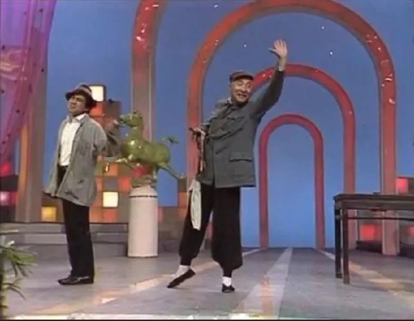 陈佩斯导演悬疑喜剧《老宅》重出江湖,这次的故事结局,轮到你决定