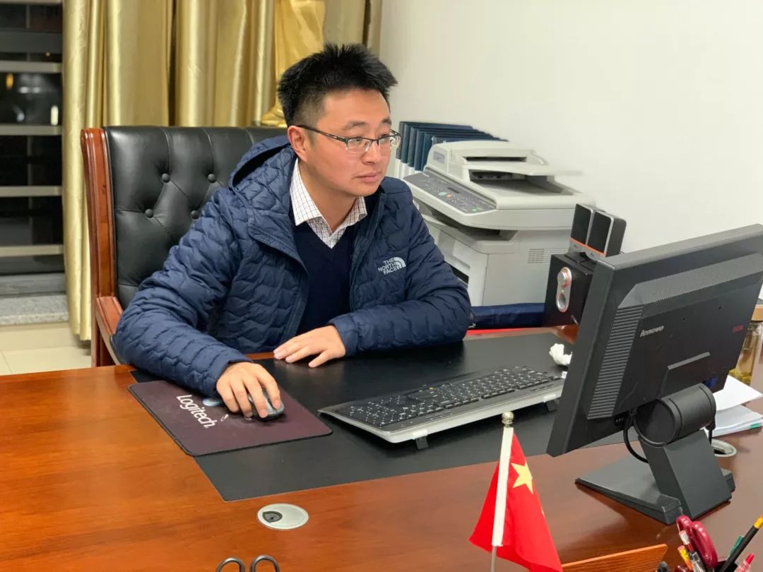 泰州年轻干部成长讲坛来了主题是
