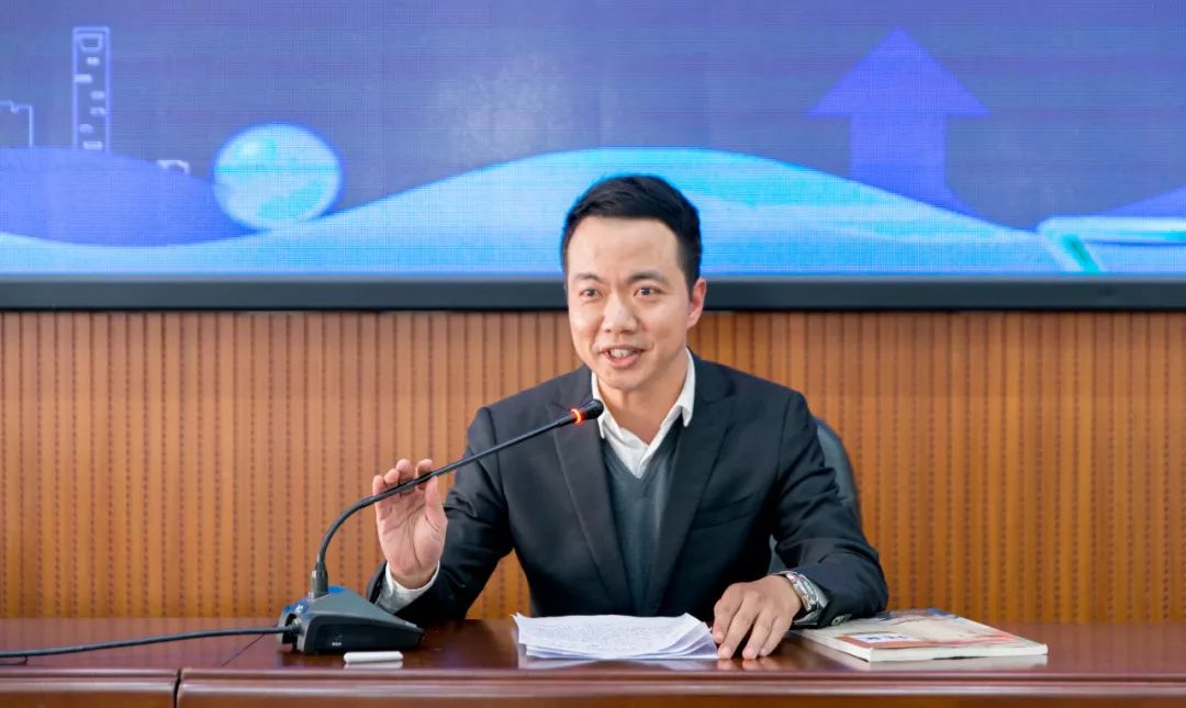 新技术谋求新发展——2019"互联·深度"全国研讨会顺德一中语文科组