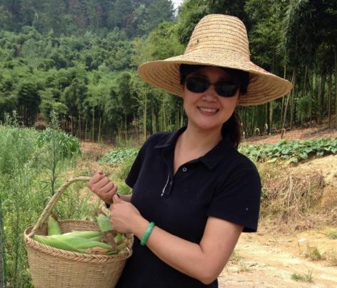 《风雨丽人》中的如月,《大宅门》里的黄春,《梦断紫禁城》里的冯月瑶