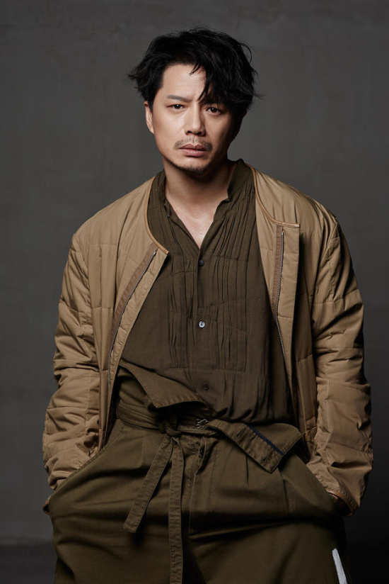 段奕宏情路坎坷,自卑苦恋,多年无果,改名原因竟也为她?