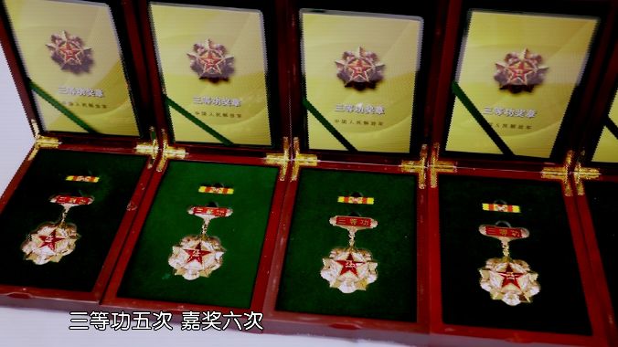 奋斗正青春,不负火焰蓝,这,就是一名消防员的自豪和使命.