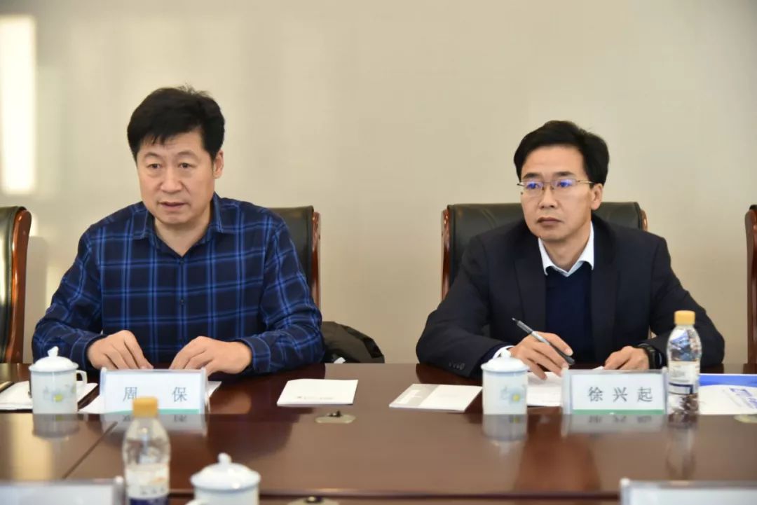 牡丹江分公司(管理局)党委副书记,副总经理唐立华一行到八五六调研