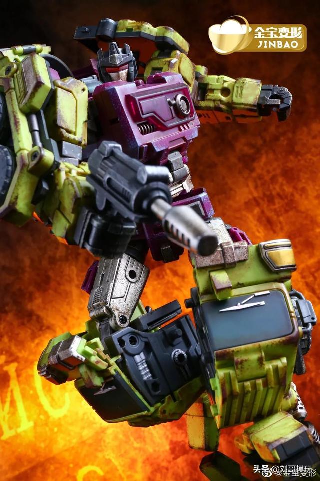 做旧效果还是相当出色的,作为巨大控,我个人对gt大力神的外观造型又