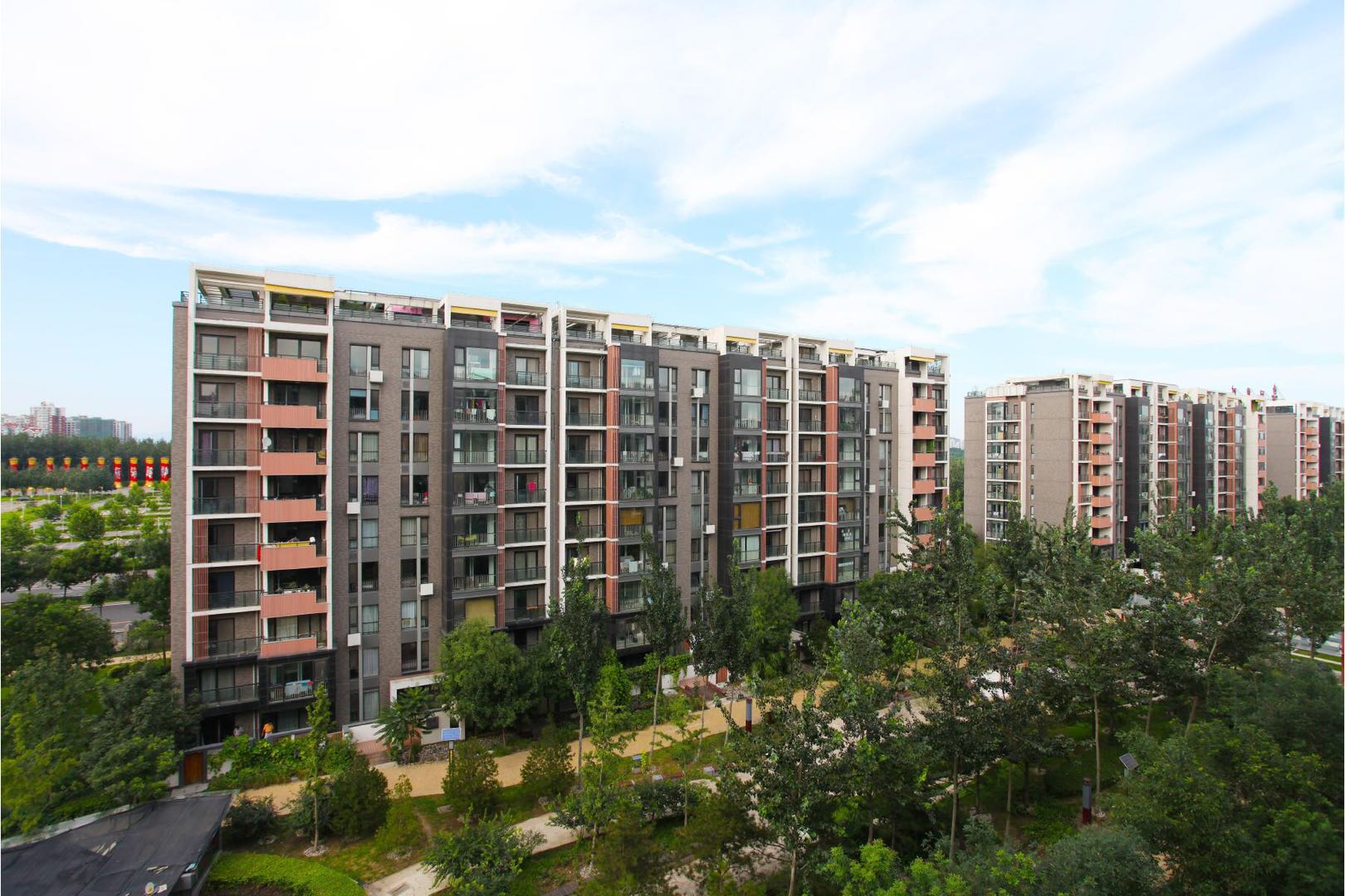 北京法拍房朝阳法拍房国奥村法拍房顶层复式